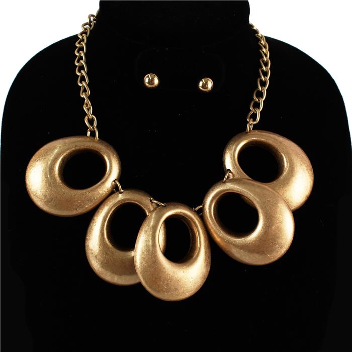 Fashion Necklace Set