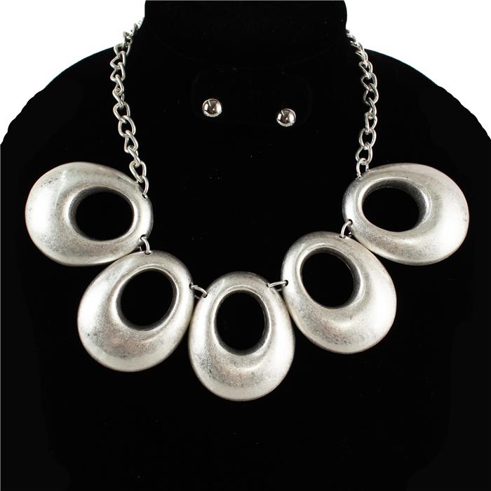 Fashion Necklace Set