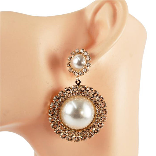 Pearl Dangle Earring