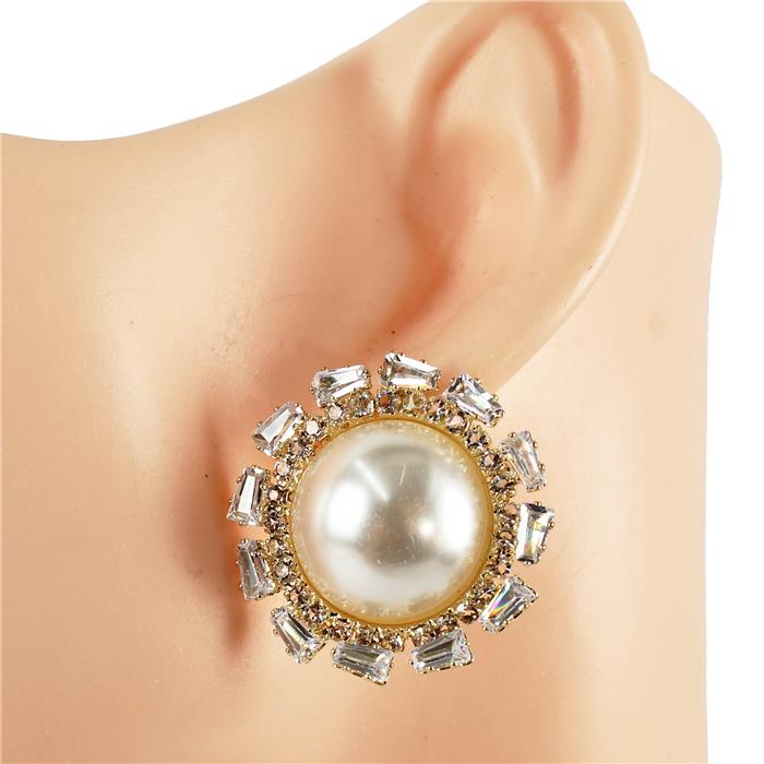 Pearl Stud Earring