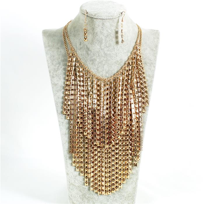 Metal Fringed Neckace Set