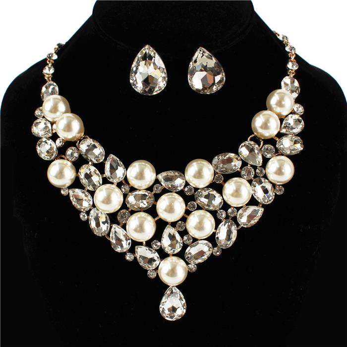 Pearl Necklace Set