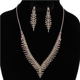 Rhinestone V Shaped Leaf Necklace Set