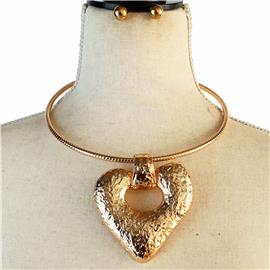 Metal Heart Choker Necklace Set