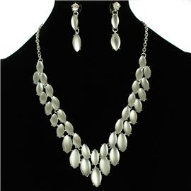 Crystal Ices Leaves Necklace Set