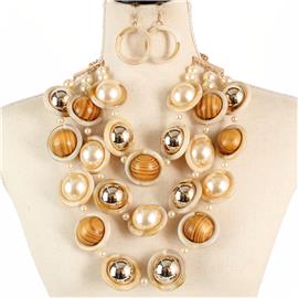 Wood With Pearl Necklace Set