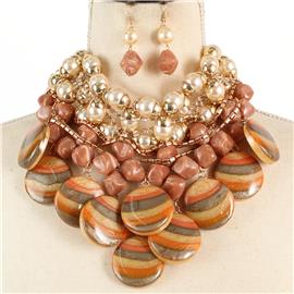 Acryl With Pearl Necklace Set