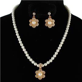 Rhinestones Pearls Flower Necklace Set