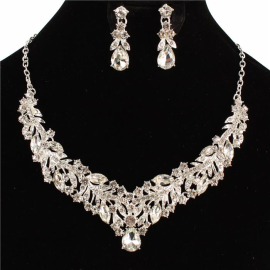 Crystal Necklace Set