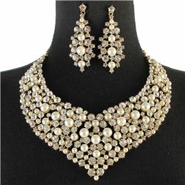 Crystal Pearl Necklace Set
