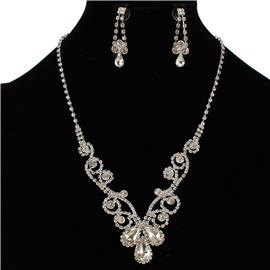 Rhinestones Swirl Tear Necklace Set