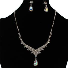 Rhinestones Casting Teardrop Necklace Set