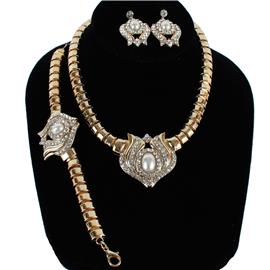 Metal Pearl 3 Pcs Necklace Set