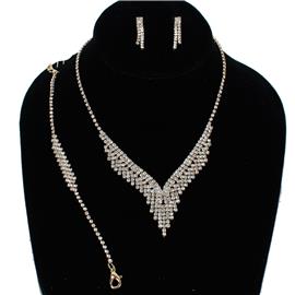 JR Rhinestones 3 Pcs Casting Necklace Set