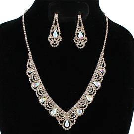 Rhinestones Teardrop Necklace Set