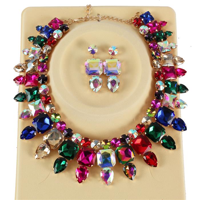 Crystal Chunky Necklace Set - DDFLimport.com (Wholesale Fashion Jewelry)