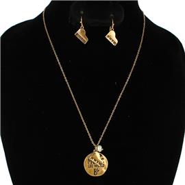 "Metal Pendant "Without Music Life Would Bb" Necklace Set "