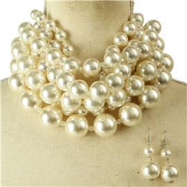 Pearl Layereds Necklace Set