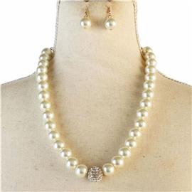Pearl With Rhinestone Necklace Set