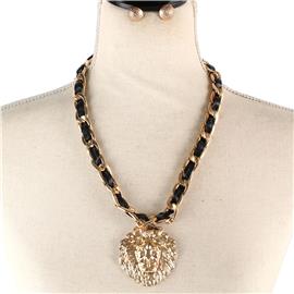 Chain Lion Necklace Set