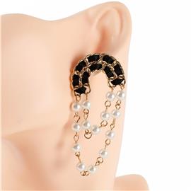 Fashion Pearl Earring