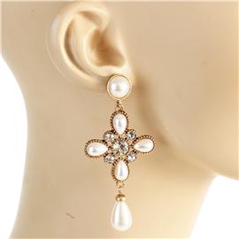 Pearl Dangling Earring