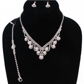 JR Rhinestones Pearl Necklace 3 Pcs Set