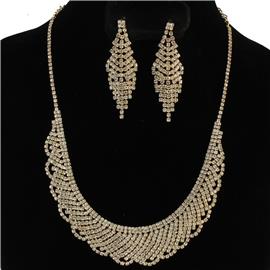 "Rhinestones "U" Necklace Set "