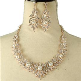 Crystal Pearls Leaves Necklace Set