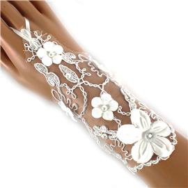 Laces Pearl Flower Gloves