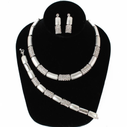 3 PCS  Casting Necklace Set