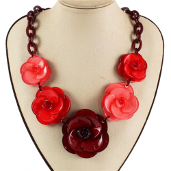 Fashion Aclyic Flower Necklace