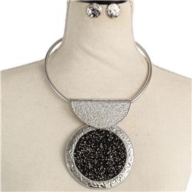 Metal Round Choker Necklace Set