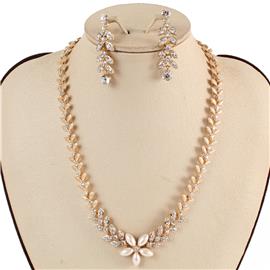 Metal Rhinestone Pearl Necklace Set