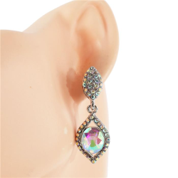 Crystal Dangle Earring